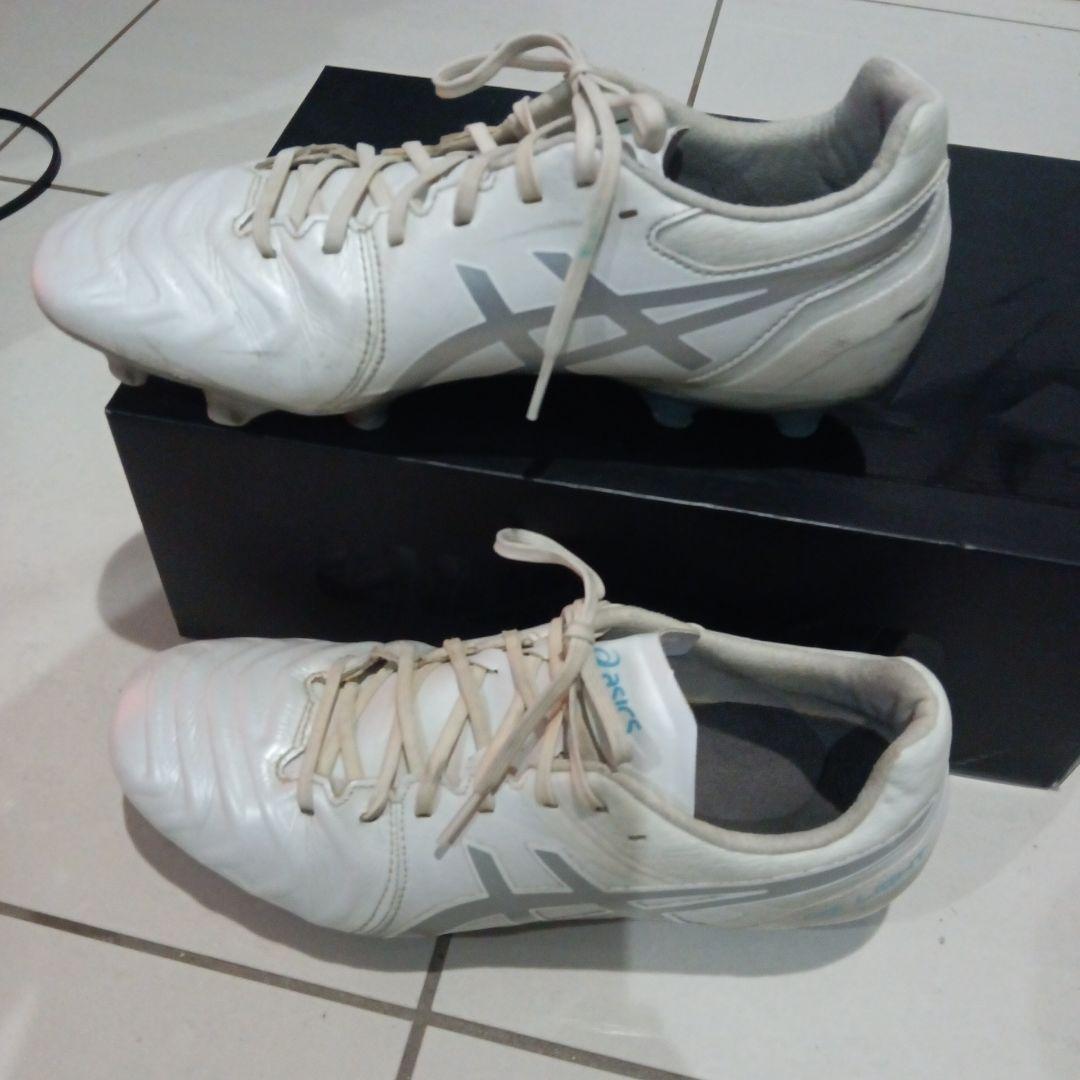 アシックス DS LIGHT ホワイトサッカーシューズ26.5サイズ