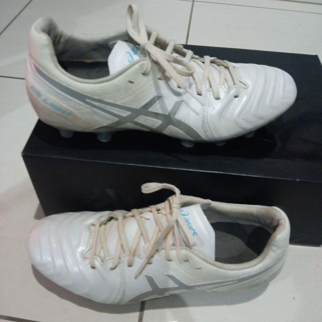 アシックス DS LIGHT ホワイトサッカーシューズ26.5サイズ