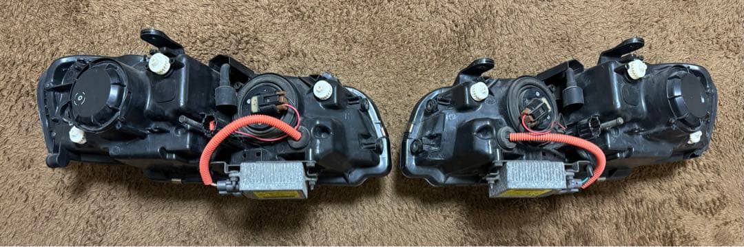 BAZER34 HR34後期キセノンヘッドライト　左右セット　ジャンク品