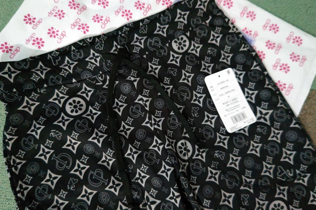 clapクラップ　定価11660円人気MONOGRAM クロップドパンツダンス