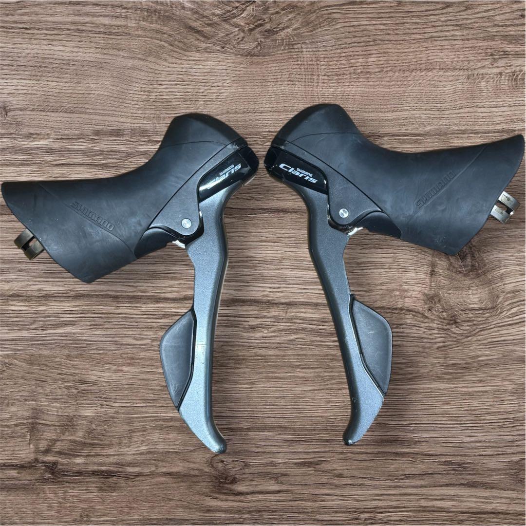 「値引き」シマノ コンポ Claris ST-R2000