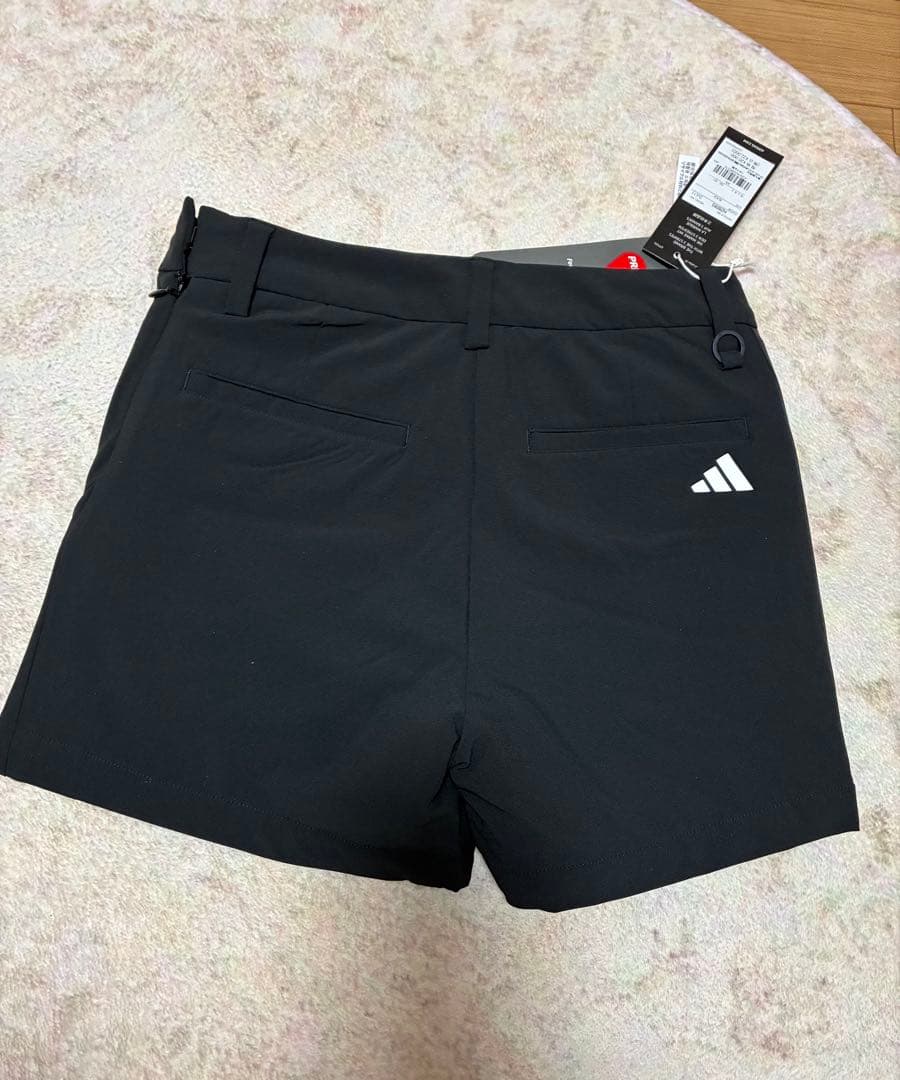 【新品】アディダス 中綿 XS セットアップ　暖　モノグラム　ショートパンツ