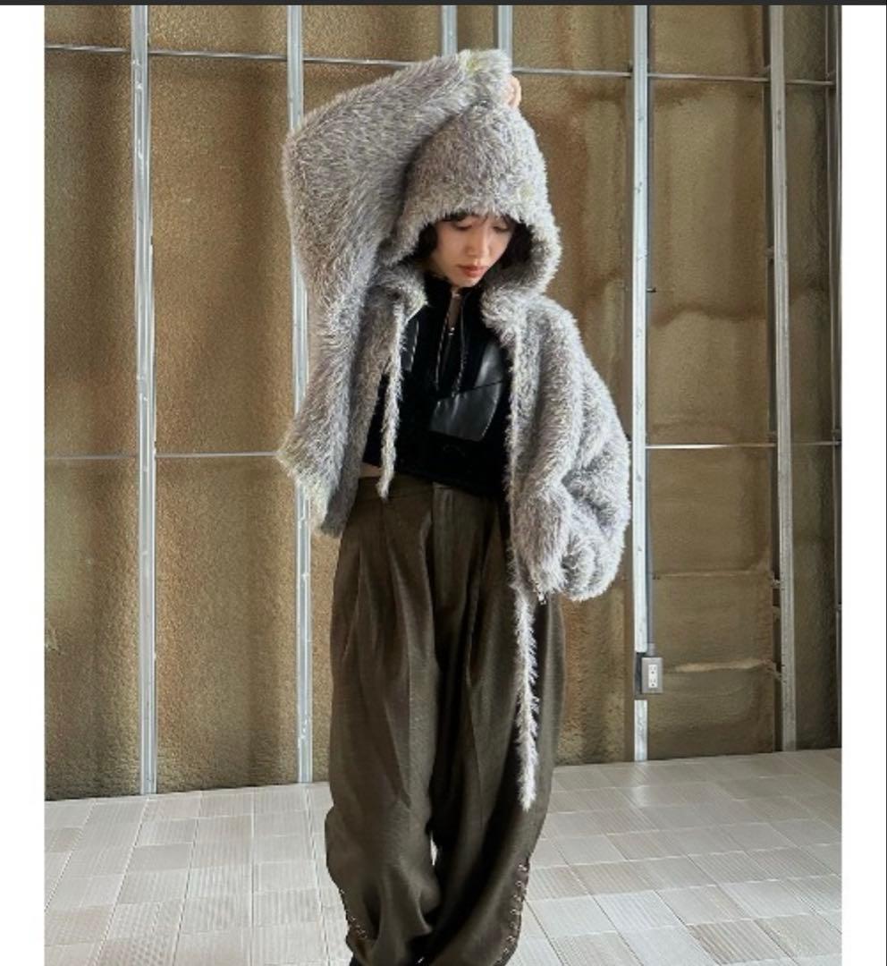 ELCHELE エルチェレ　ニット　パーカー　ファー