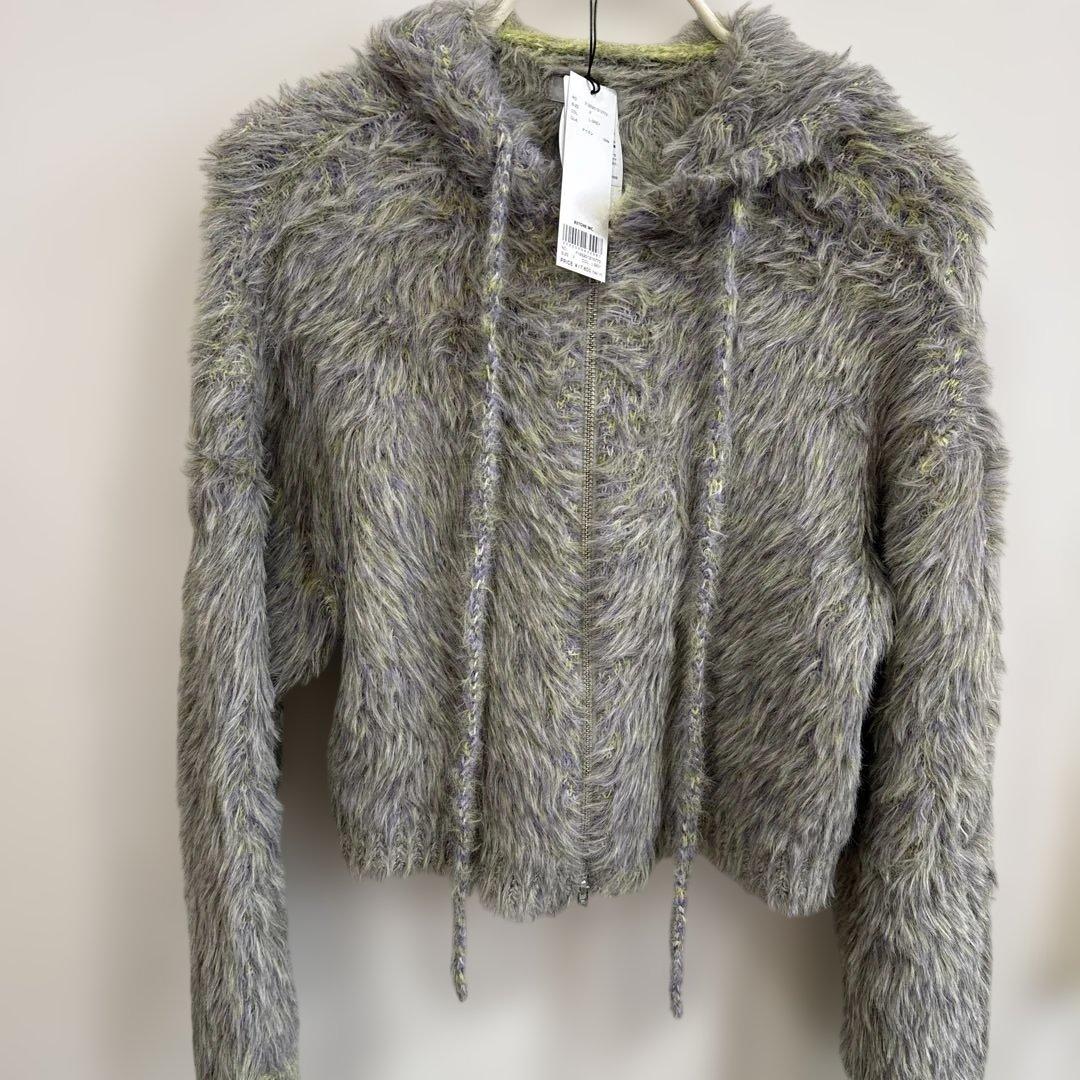 ELCHELE エルチェレ　ニット　パーカー　ファー