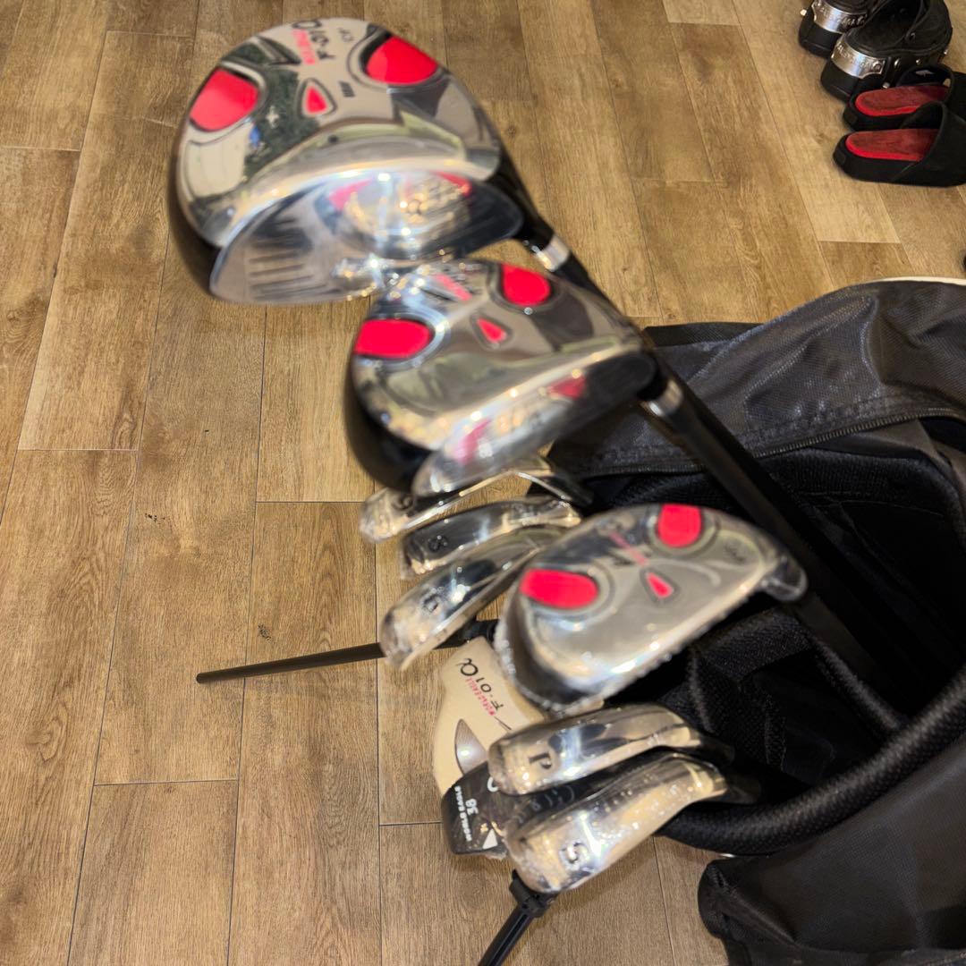 【新品】ワールドイーグル　F01-α ゴルフクラブセット　バッグ付き