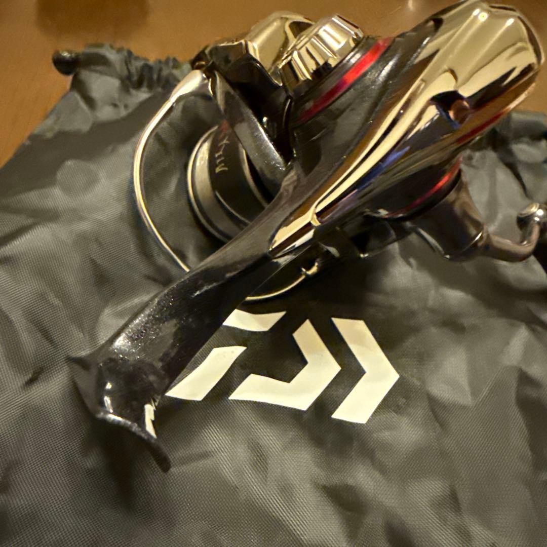 Daiwa スピニングリール　月下美人　X LT2000S-P