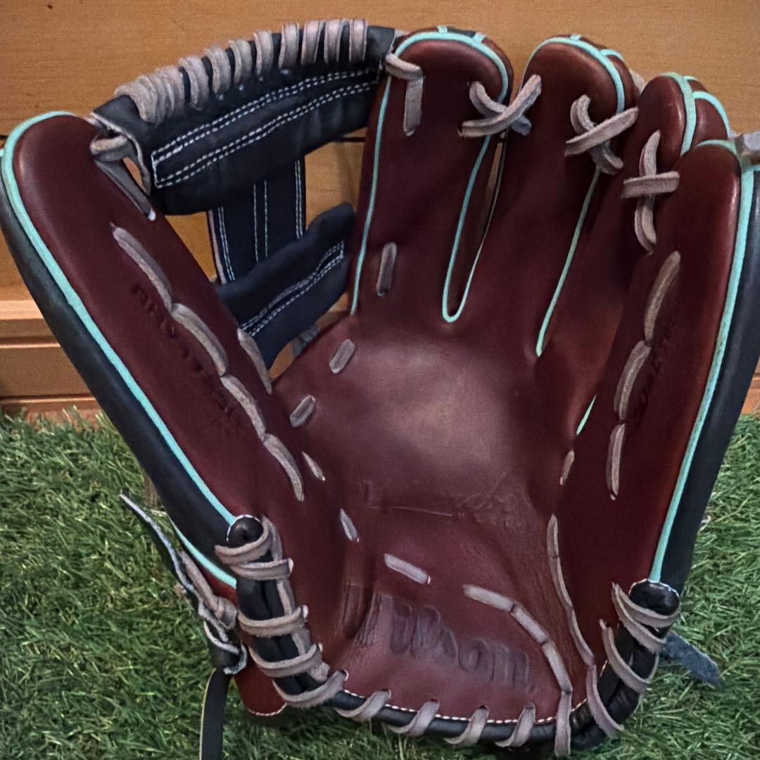 ウィルソン　ワナビーヒーロー 軟式内野手用