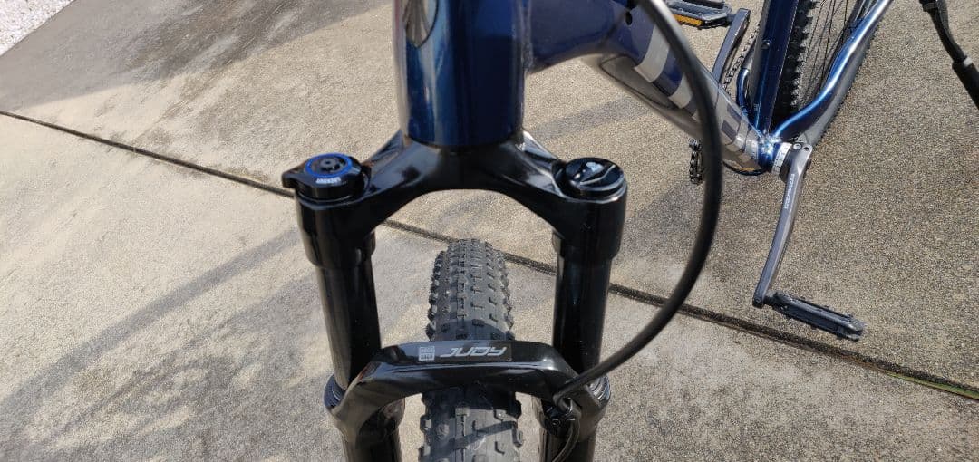 【本州のみ発送可能】 Trek x Caliber7 2021 マウンテンバイク