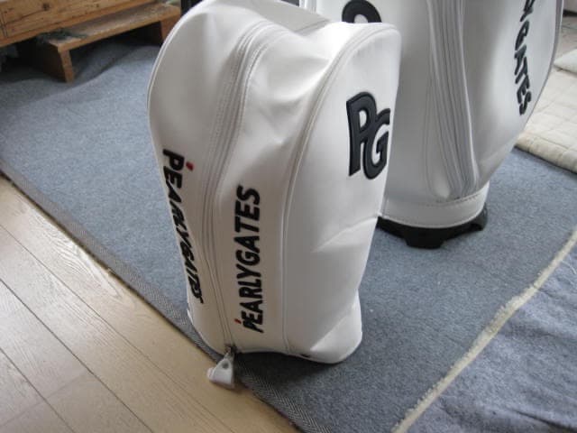 新品パーリーゲイツ　キャディバッグ　9.5型　白　ホワイト　限定品