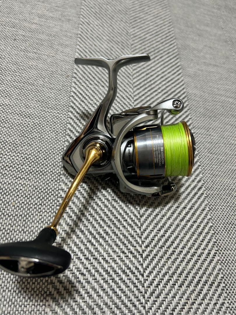 フリームス18 LT3000S-CXH スピニングリール