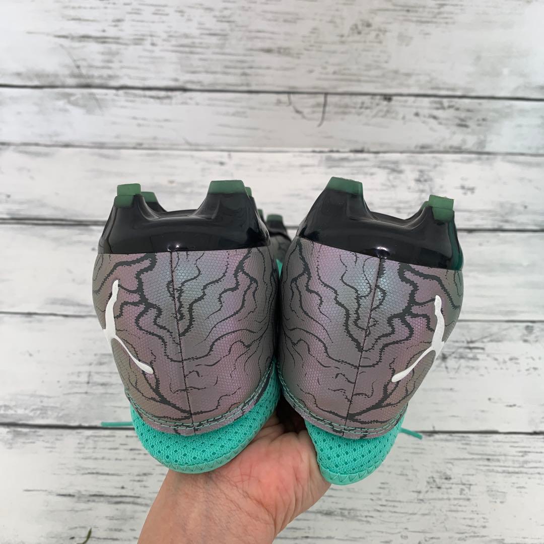 未使用★PUMA プーマ フューチャー 2.4 サッカー スパイク 28cm