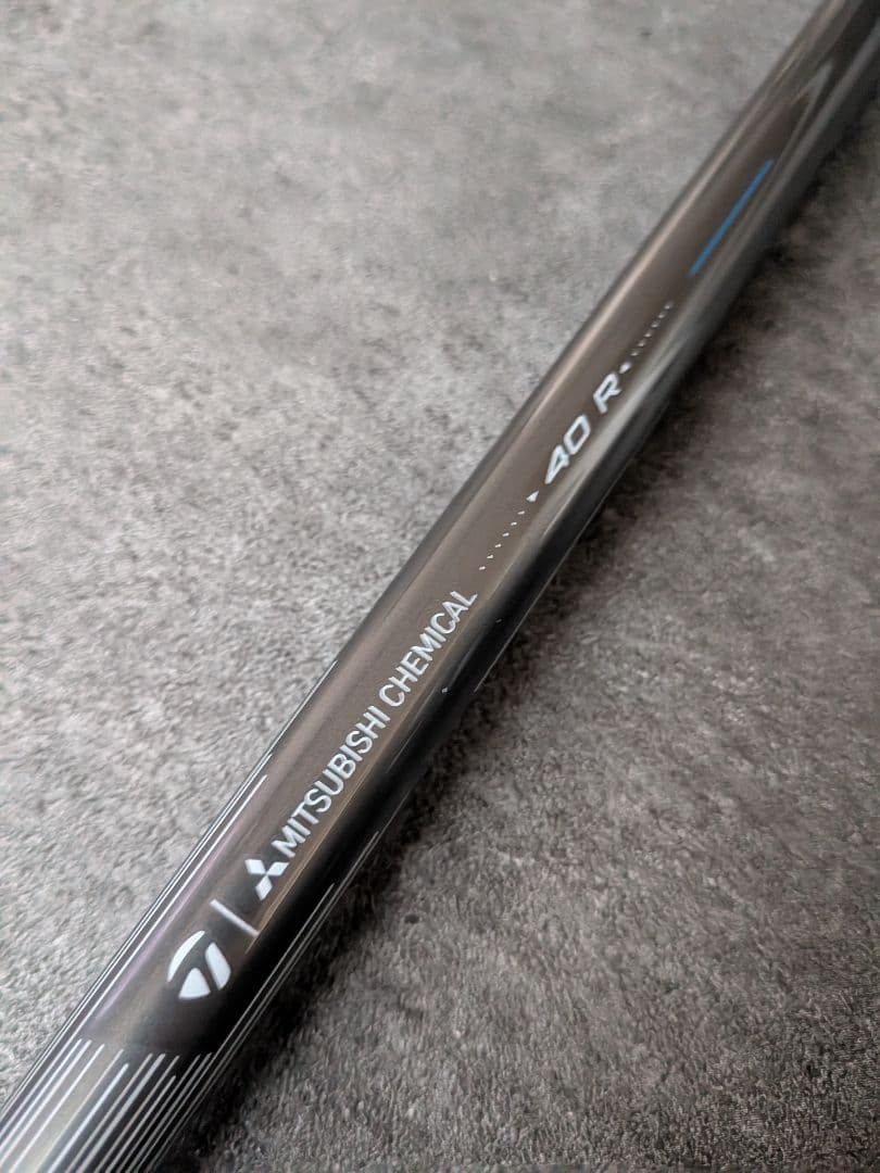 ほぼ未使用品★テーラーメイド Qi4D シリーズ ドライバー用REAX MR40