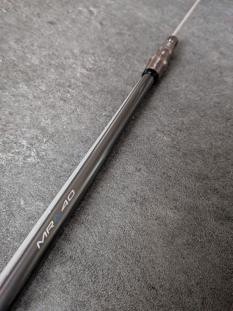 ほぼ未使用品★テーラーメイド Qi4D シリーズ ドライバー用REAX MR40