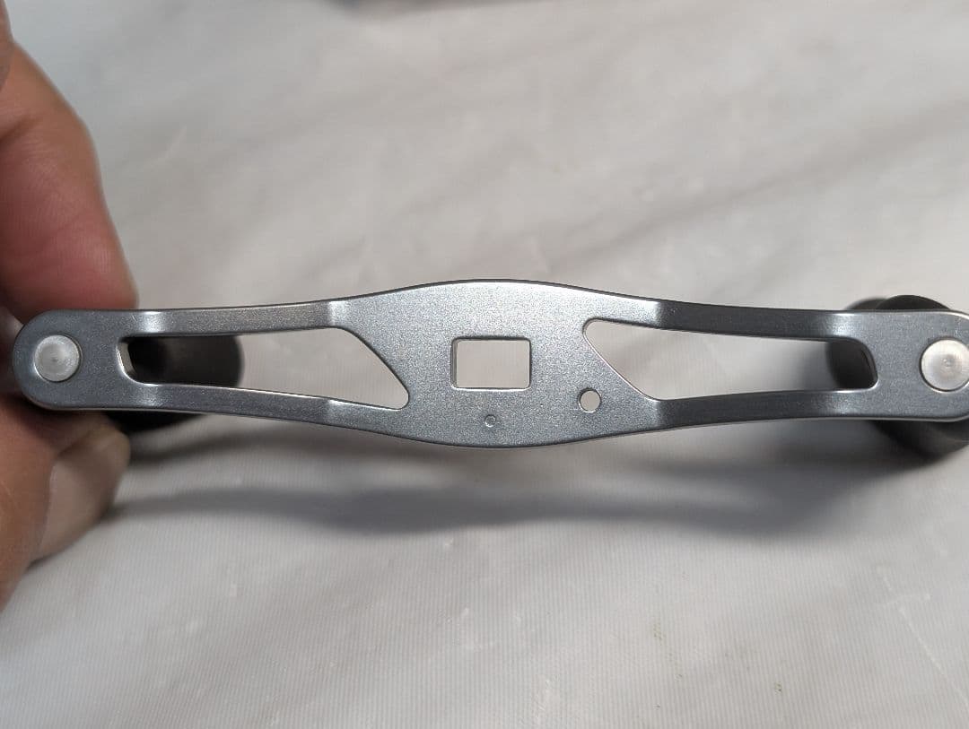 美品　ダイワ 管833FF　クランクハンドル　90㍉　RCS　SLP WORKS