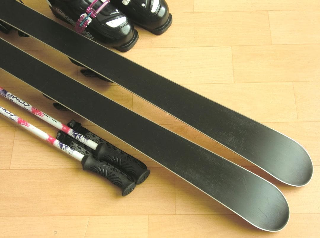 ■■最終特価■送料無料■ジュニアスキーセット■板130靴23■WAX済■女の子■