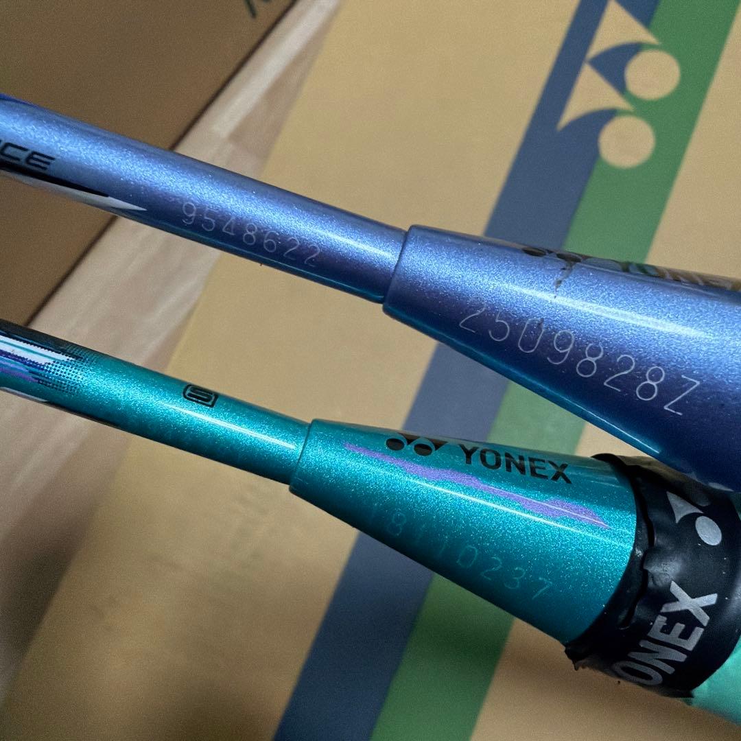 2本セット　ヨネックス　バドミントンラケット　nanoray250