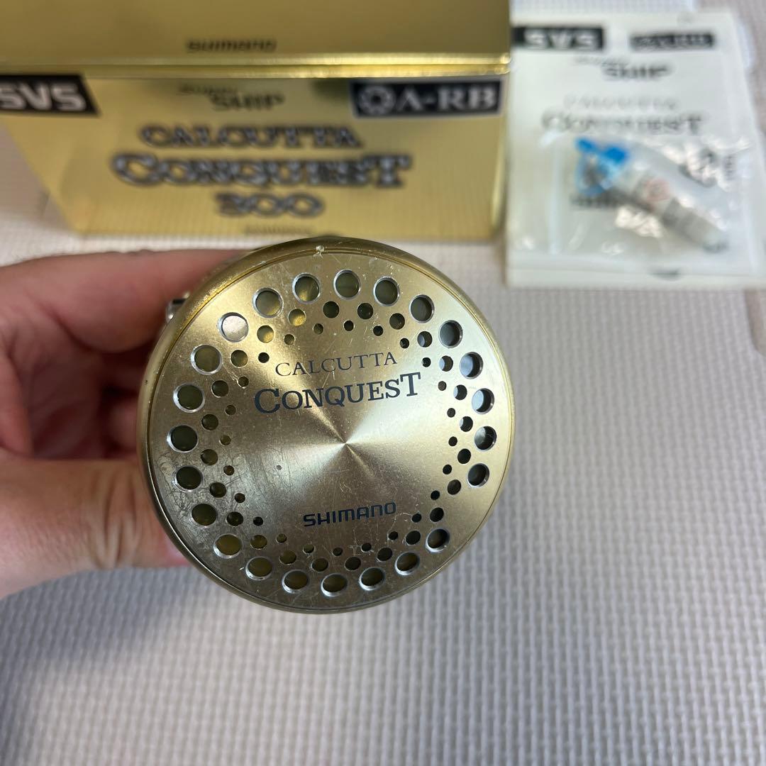 シマノ　01 カルカッタコンクエスト 300