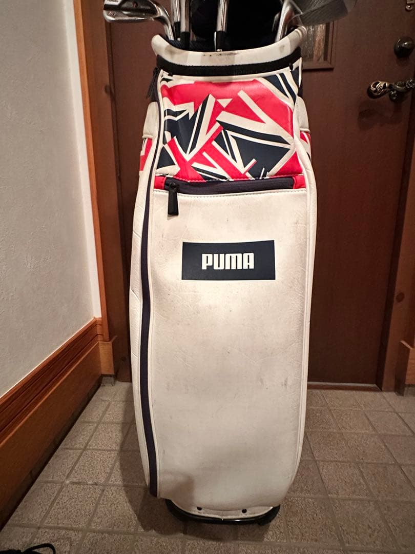 メルカリ便発送！　PUMA ユニオンジャック ゴルフバッグ　キャディバック