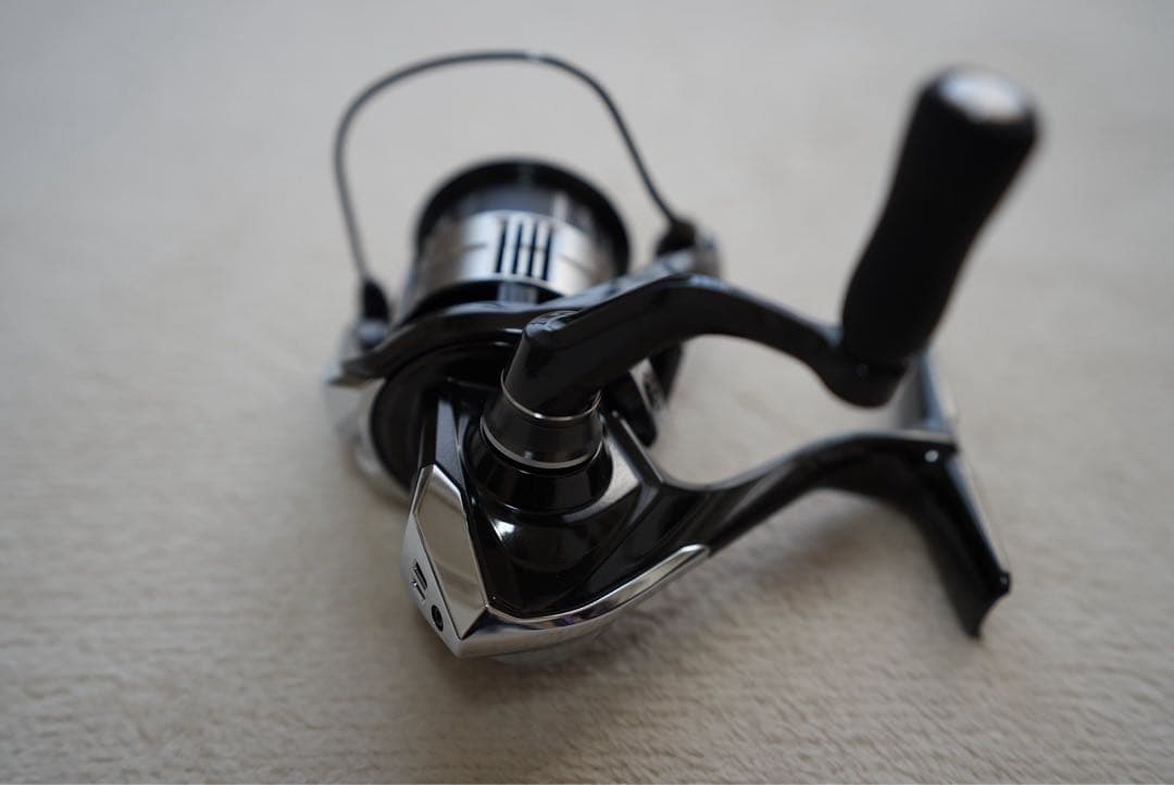 『美品』SHIMANO シマノ 23ヴァンキッシュ C2000S