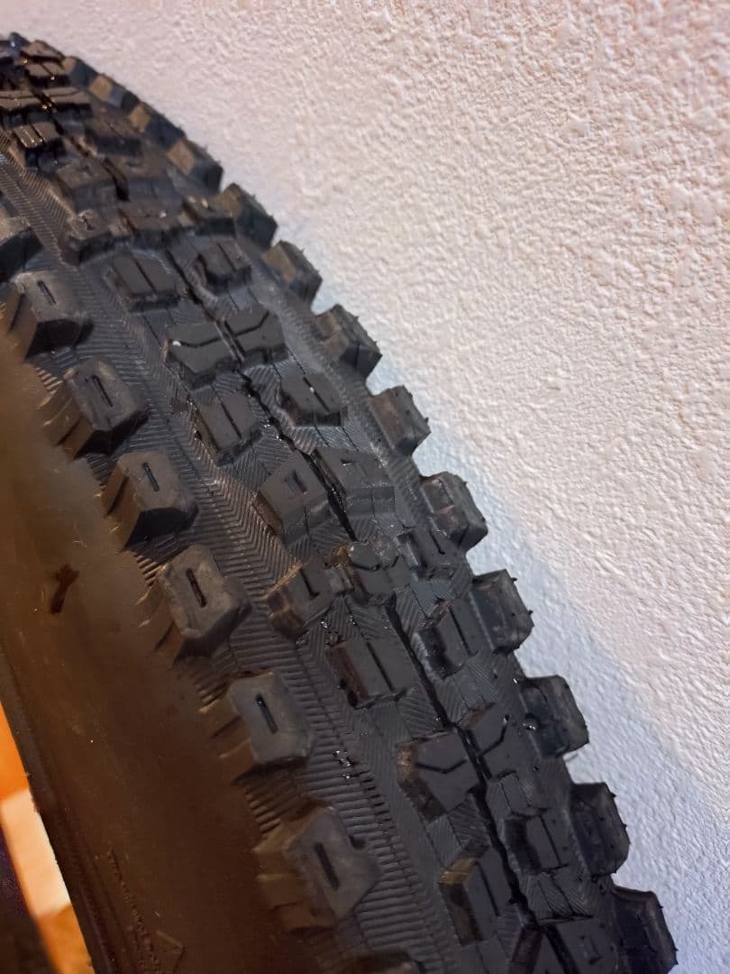 Maxxis Aggressor Minion DHF　29　MTBタイヤ