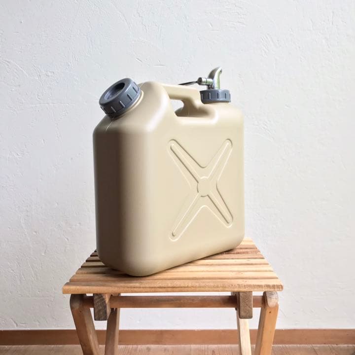 カスタムウォータータンク5L装飾なし／サンド(グレーキャップ)