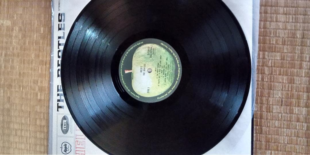 The Beatles LPレコード 4枚