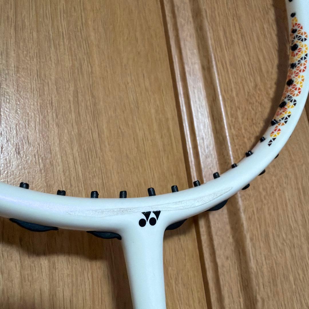 ヨネックス　ラケットDUORA6 傷あり　バドミントン