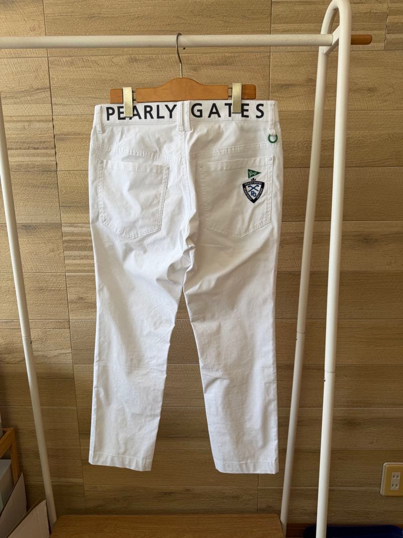 PEARLY GATES ホワイトパンツ　サイズ4 ストレッチ