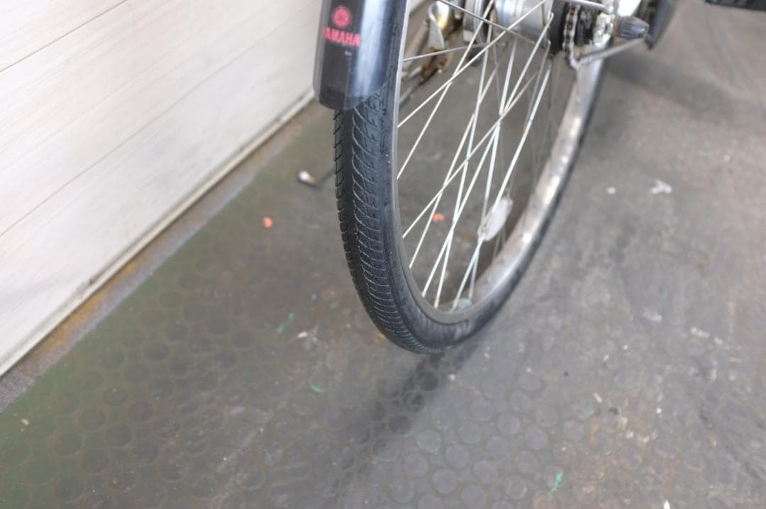 電動自転車 ヤマハPAS　CITY27インチ5段　8.7Ah（4点灯）充電器あり