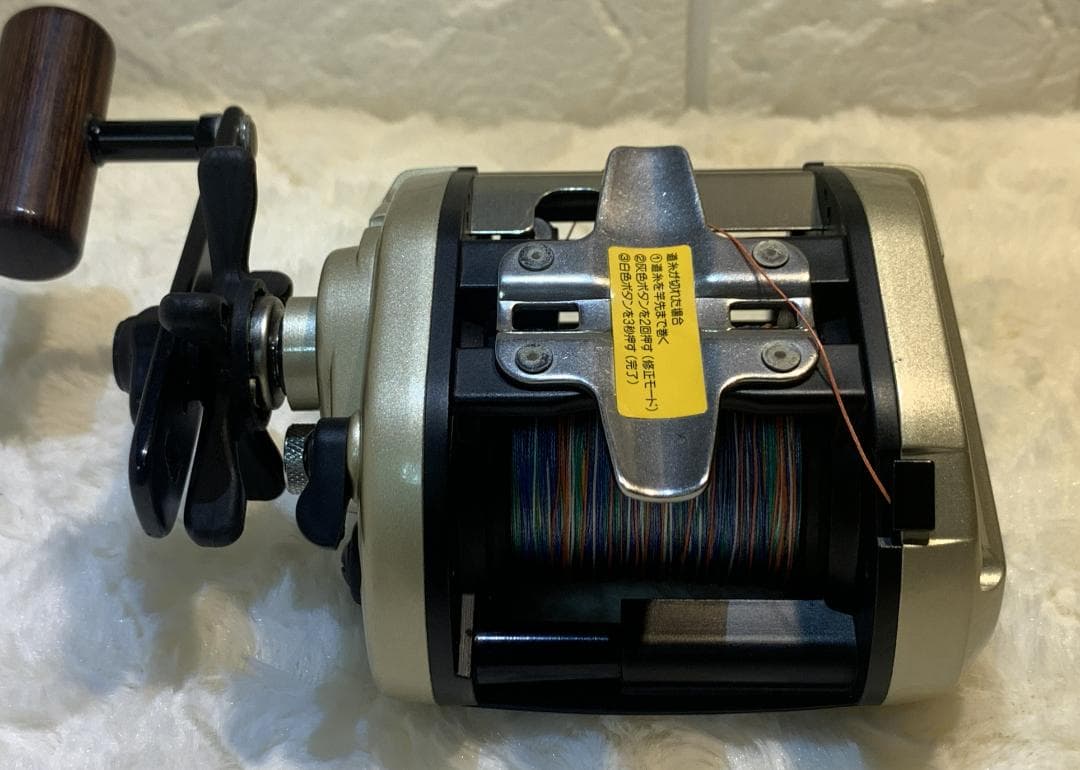 ダイワ タナセンサー デジタルカウンター付きフィッシングリール。状態良好。