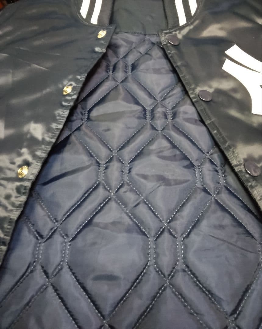 【美品】ニューヨークヤンキース スタジャン　Majestic 　NEW YORK