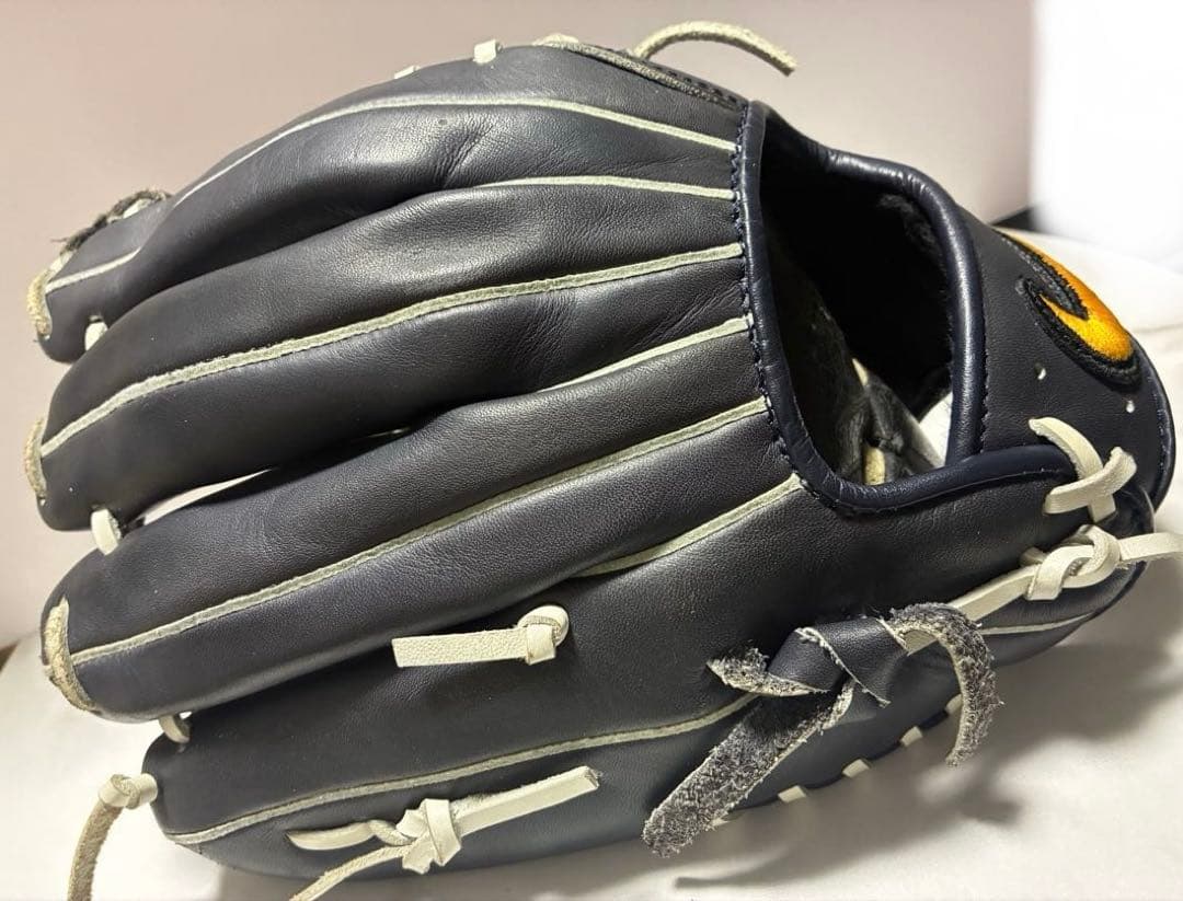 NIKE【ナイキ】オールラウンド 右投げ 軟式グローブ　成人・大人向け