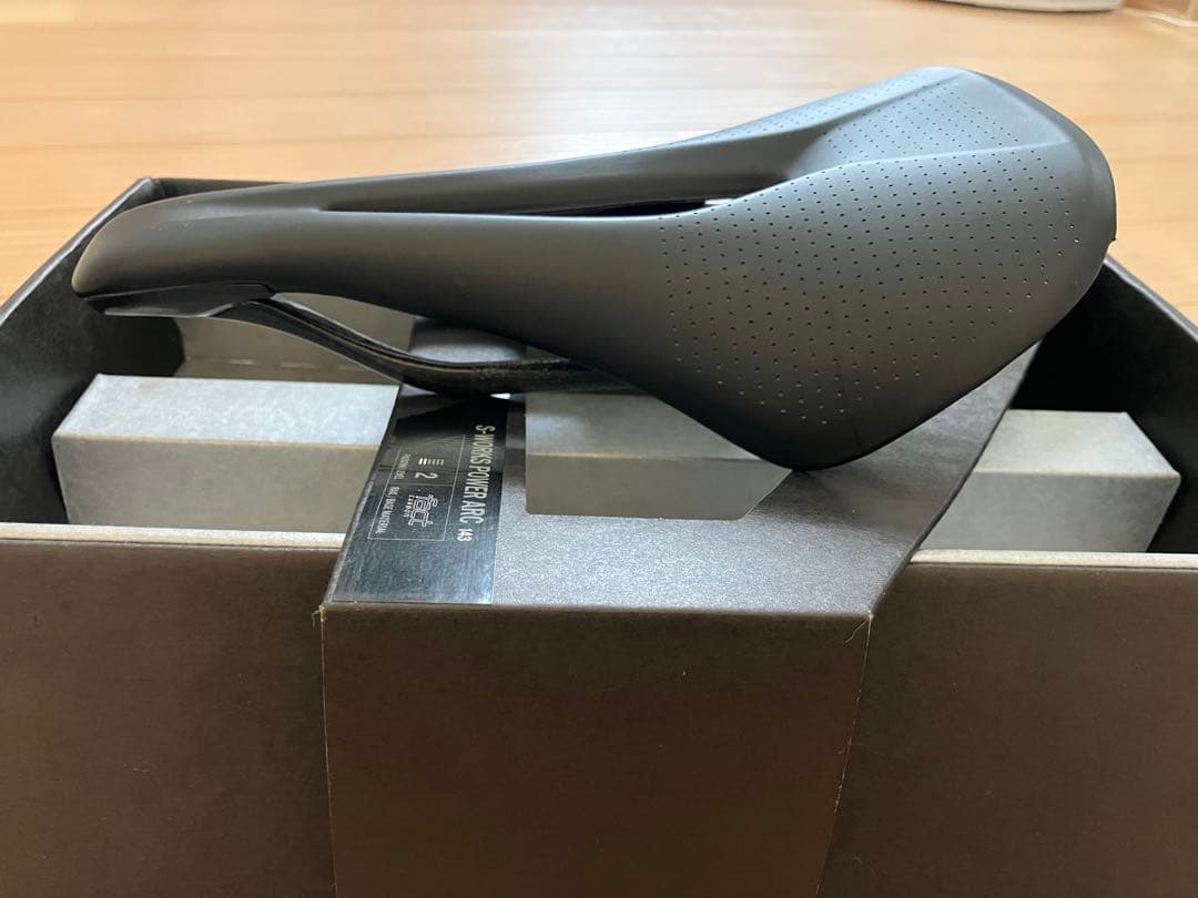 S-WORKS POWER ARC カーボン サドル 143mm
