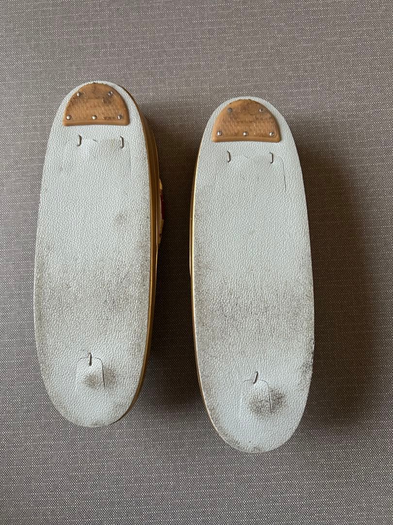 和装用　バッグ草履セット　花柄　金色　赤色　箱付き