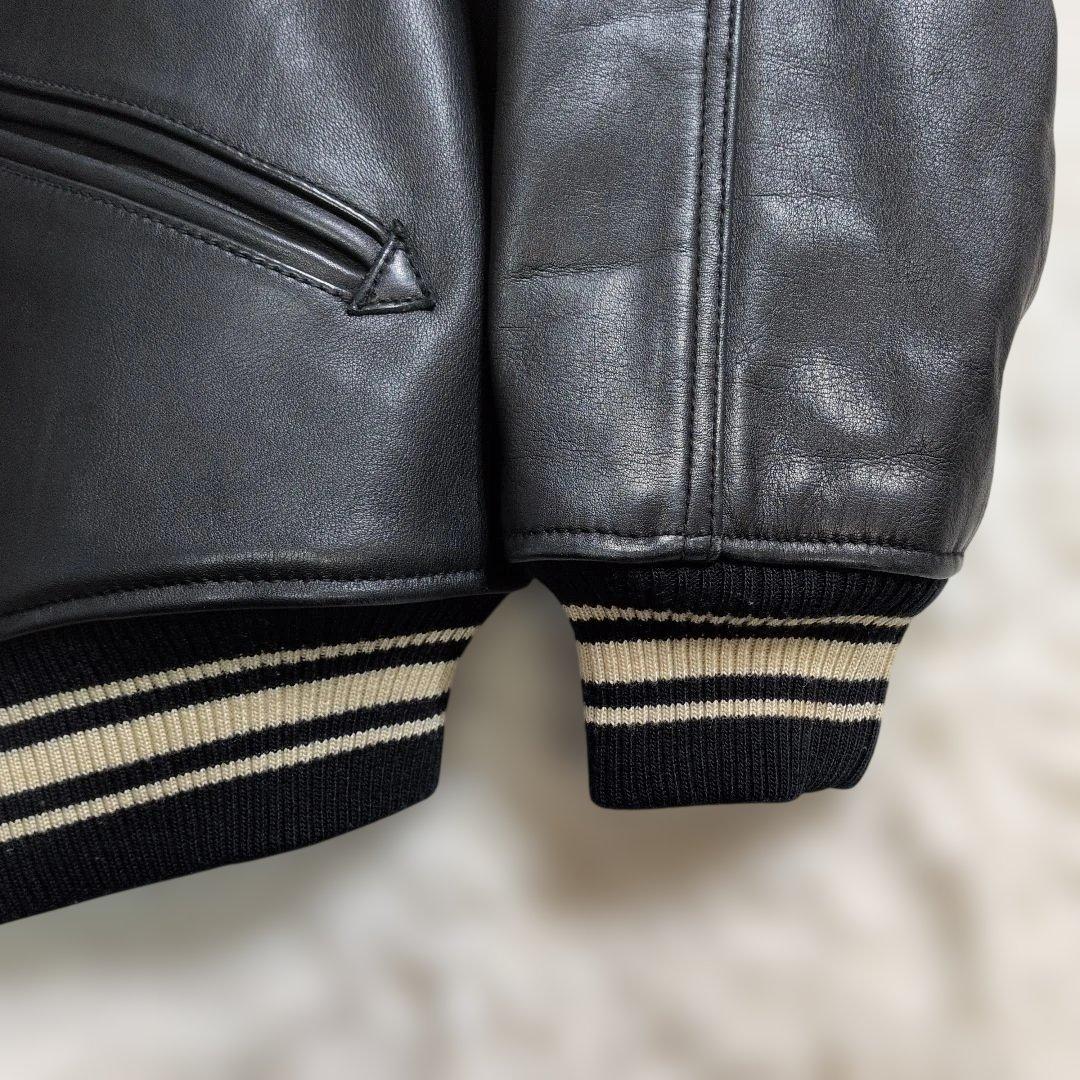 アヴィレックス レザー スタジャン S表記(M〜L相当) キルティング 超良品