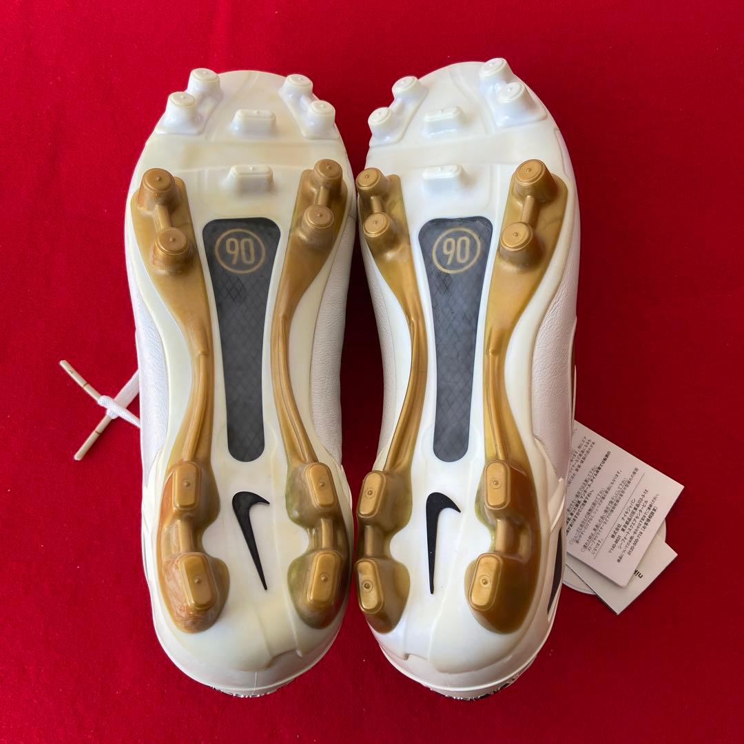 シューズ ナイキ TOTAL90 LASER HG 27.5cm　e1273-B