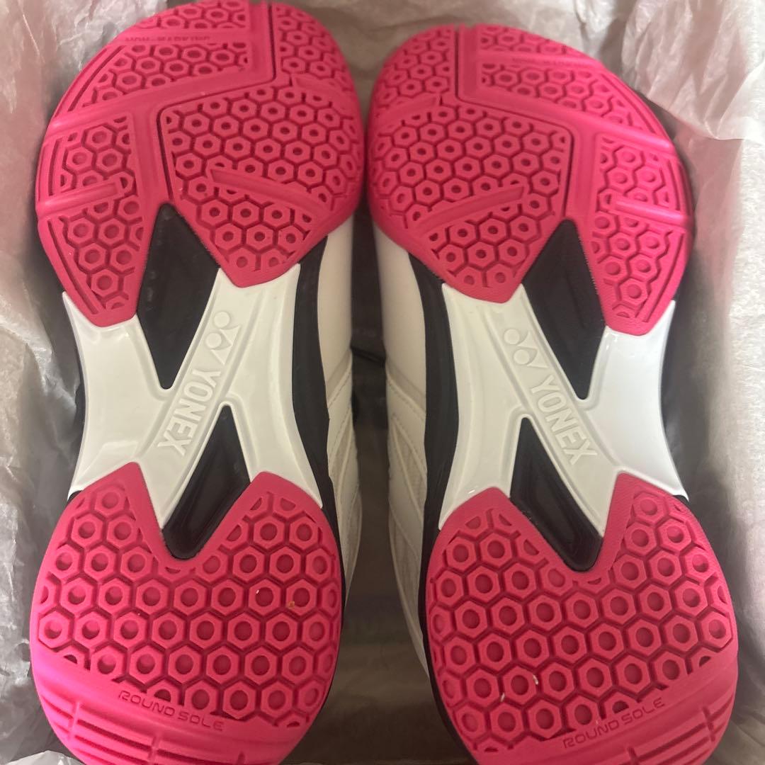 YONEX 840MD バドミントンシューズ ホワイト/ピンク25.5cm
