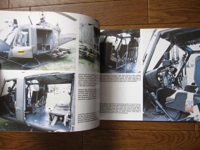洋書 Walk Around UH-1 Huey Gunships