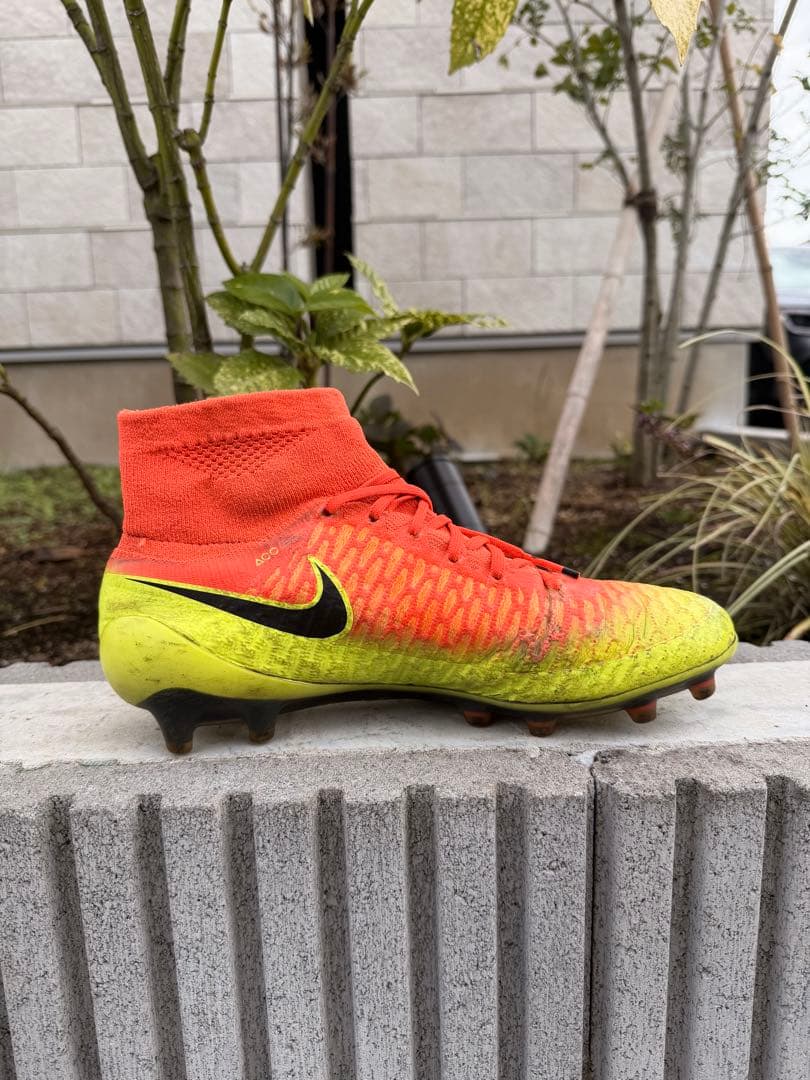 【希少】NIKE マジスタオブラ