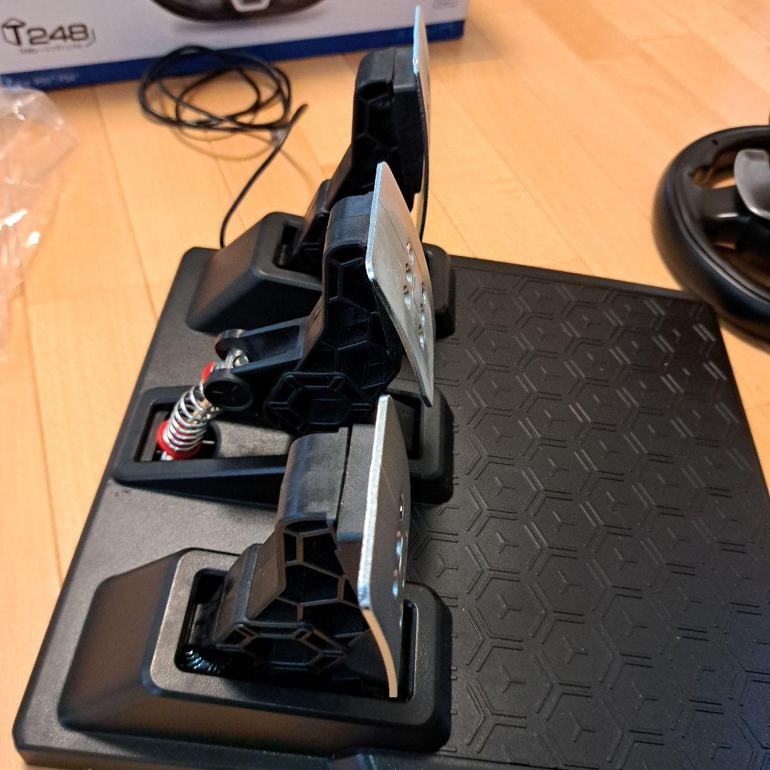thrustmaster スラストマスター　t248