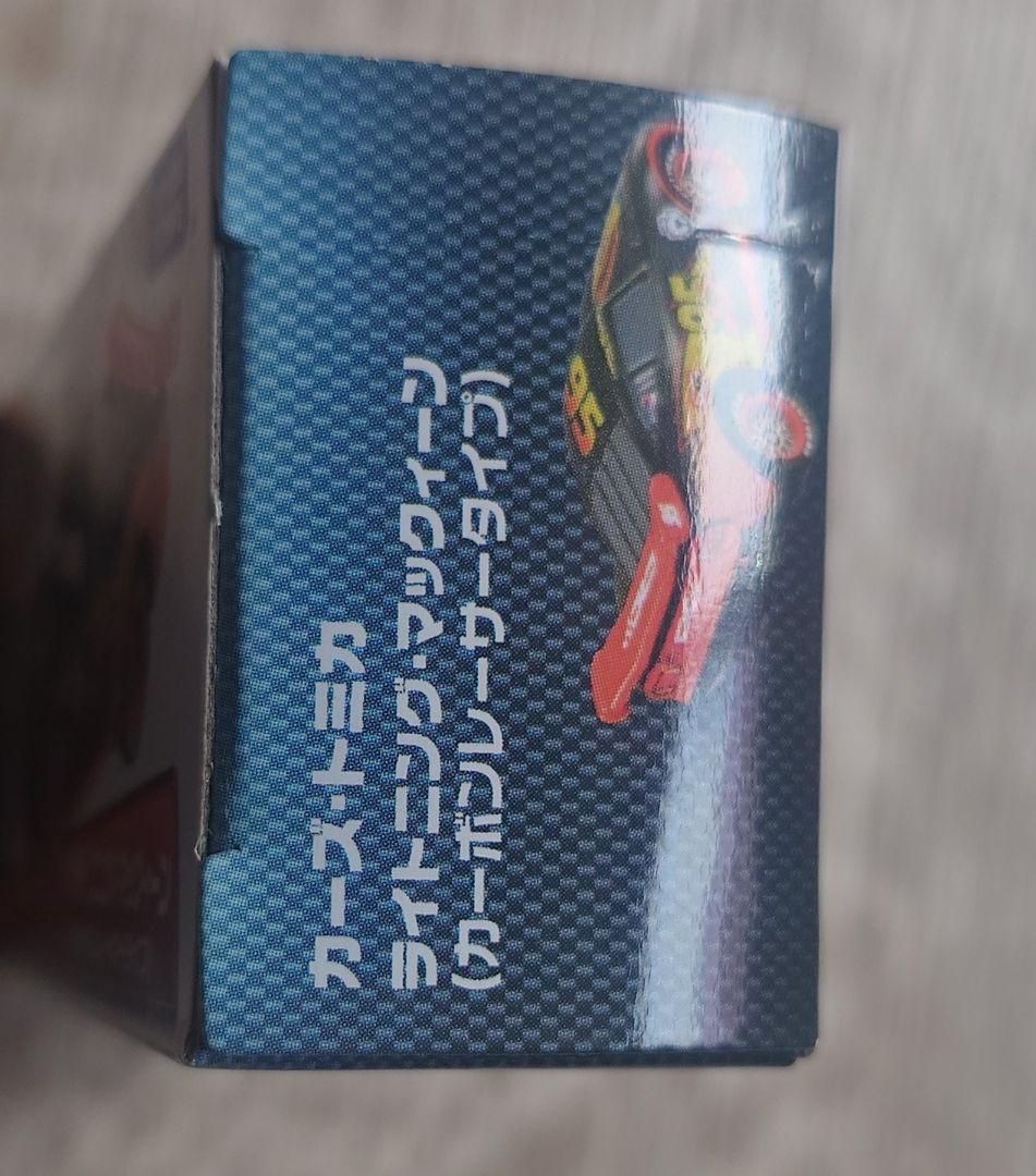 カーズトミカ ライトニング・マックイーン(カーボンレーサータイプ)①