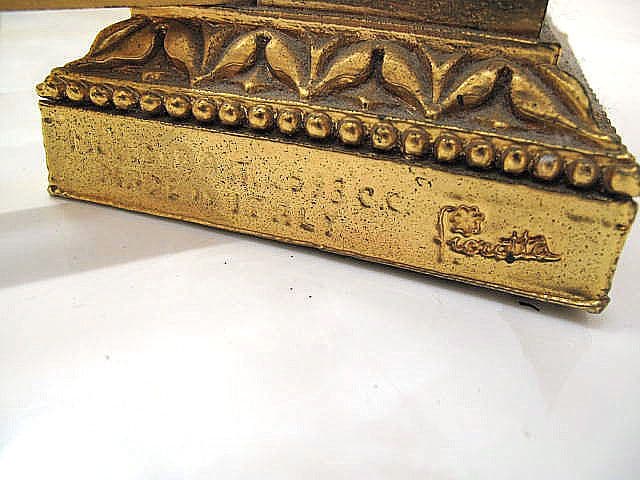 イタリア【Fioretta　フィオレッタ】　真鍮鷲装飾フレーム　センターテーブル