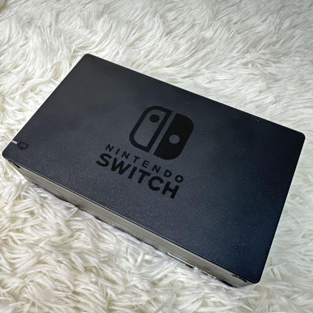 Nintendo Switch ストア限定版カラーカスタマイズ レッド＆ブルー