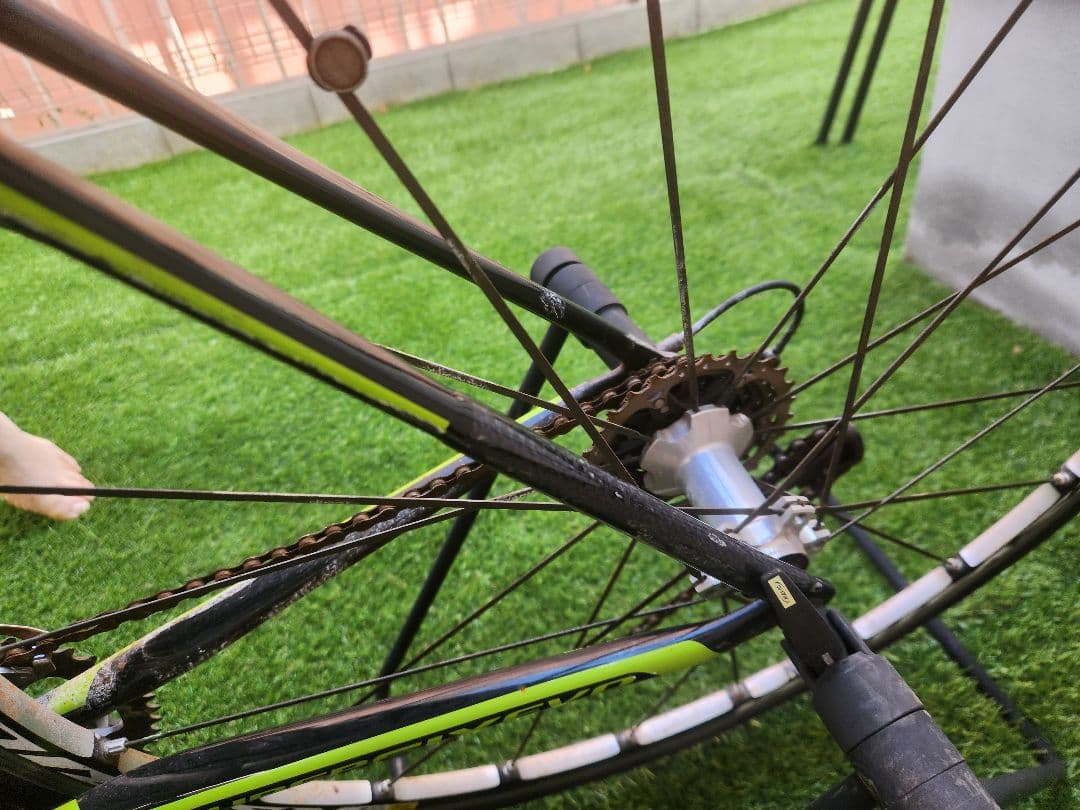 フレーム割れ　引き取りオンリー パーツ取り　Cannondale ロードバイク