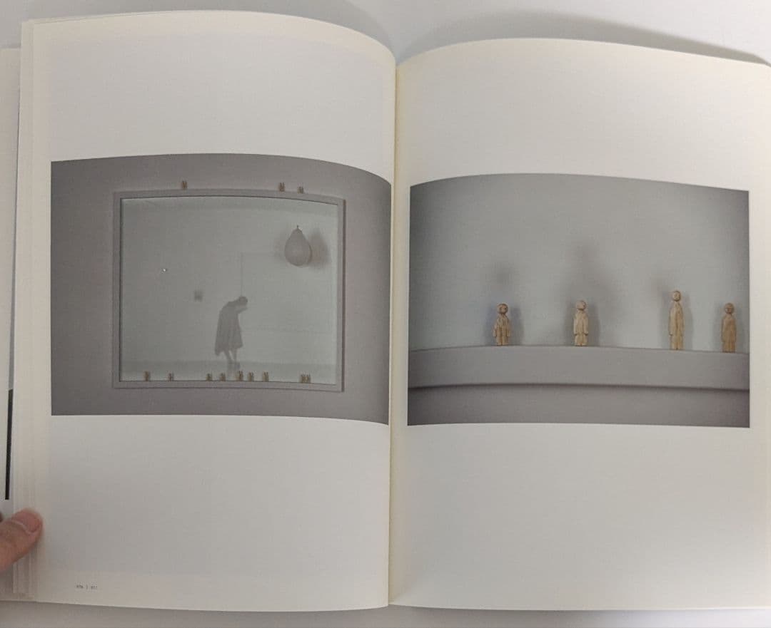 内藤礼－明るい地上には　あなたの姿が見える 　図録