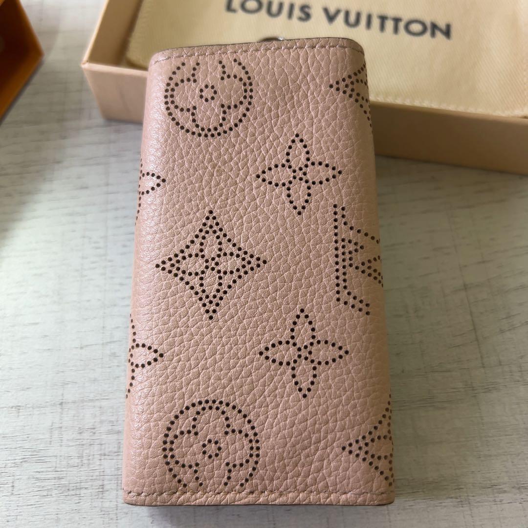 【汚れ有】LOUIS VUITTON ピンク マヒナ モノグラムキーケース