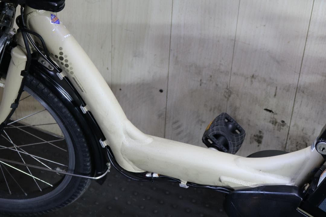 ブリヂストンアンジェリーノプティットe A20L36 20型5AH ベージュ