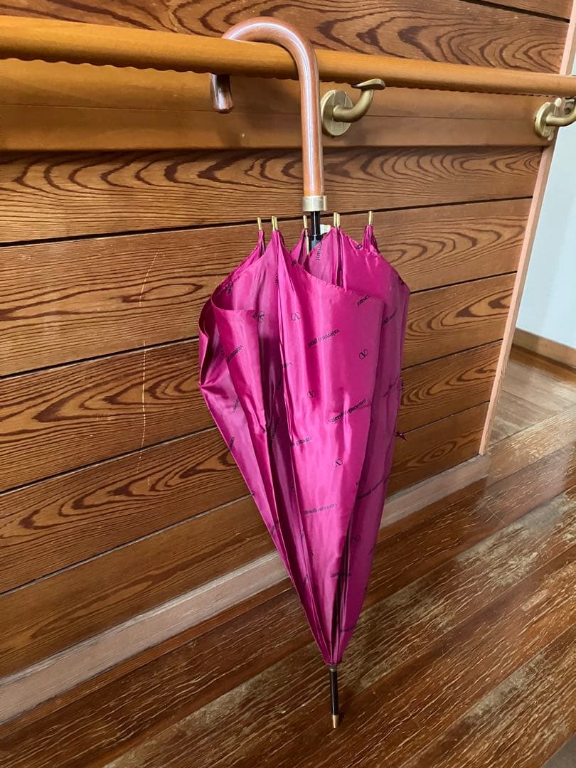 最終価格！【新品】ヴァレンチノ・ガラバーニ　ワインレッド ロゴプリント 長傘