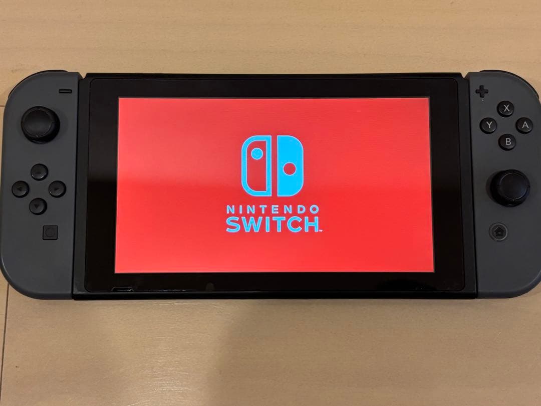 NintendoSwitchニンテンドースイッチ本体+microSD+ケース付