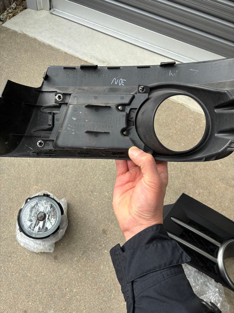 WRX STI GRB 前期　フォグランプ フォグカバー　セット